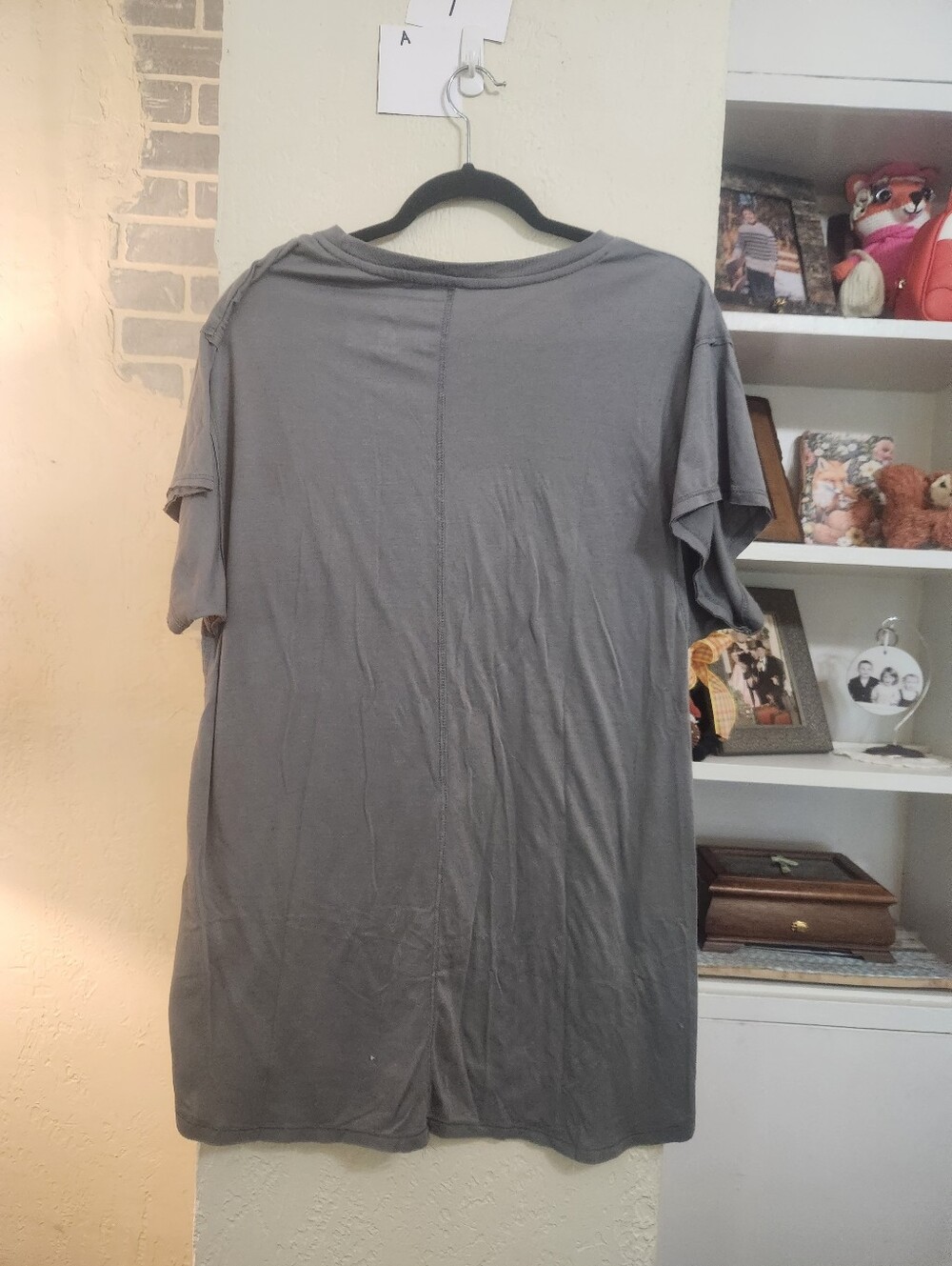 Hello Kitty And Friend T- Shirt Size Small EUC - Picture 2 of 5